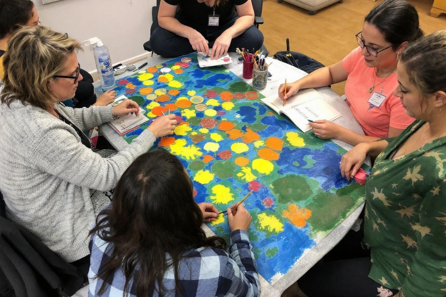 Est-ce que l’art thérapie est compatible avec les séances de team building ?